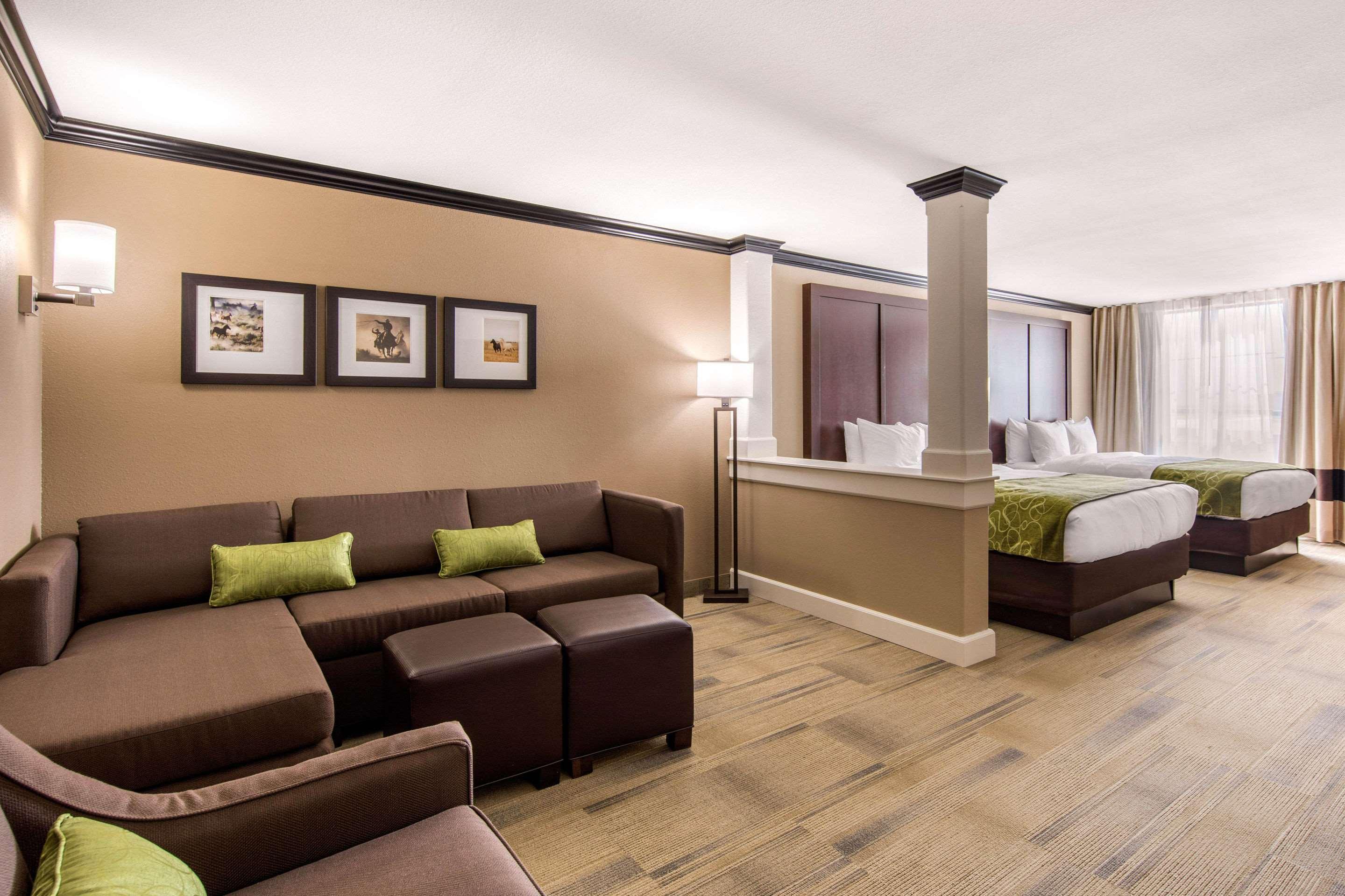 Comfort Suites Liberal Kültér fotó