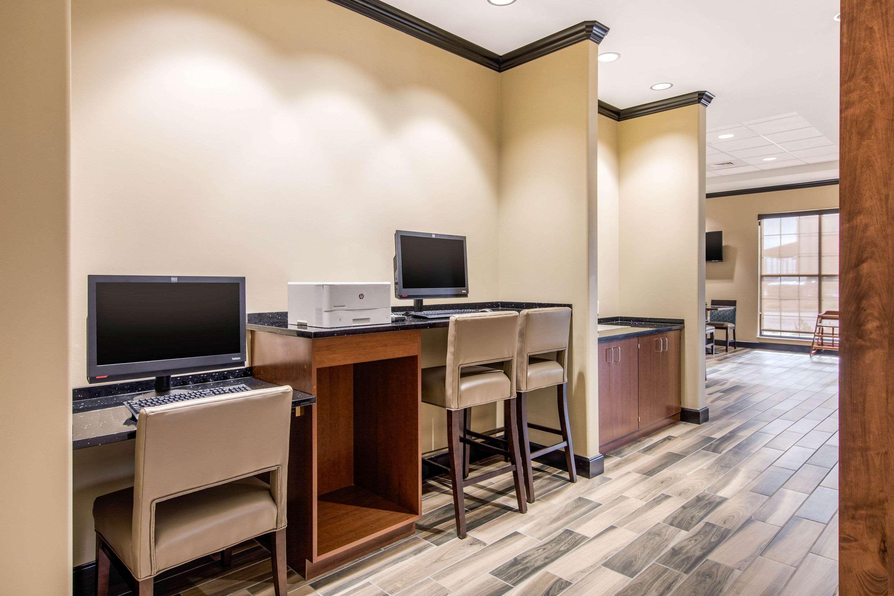 Comfort Suites Liberal Kültér fotó