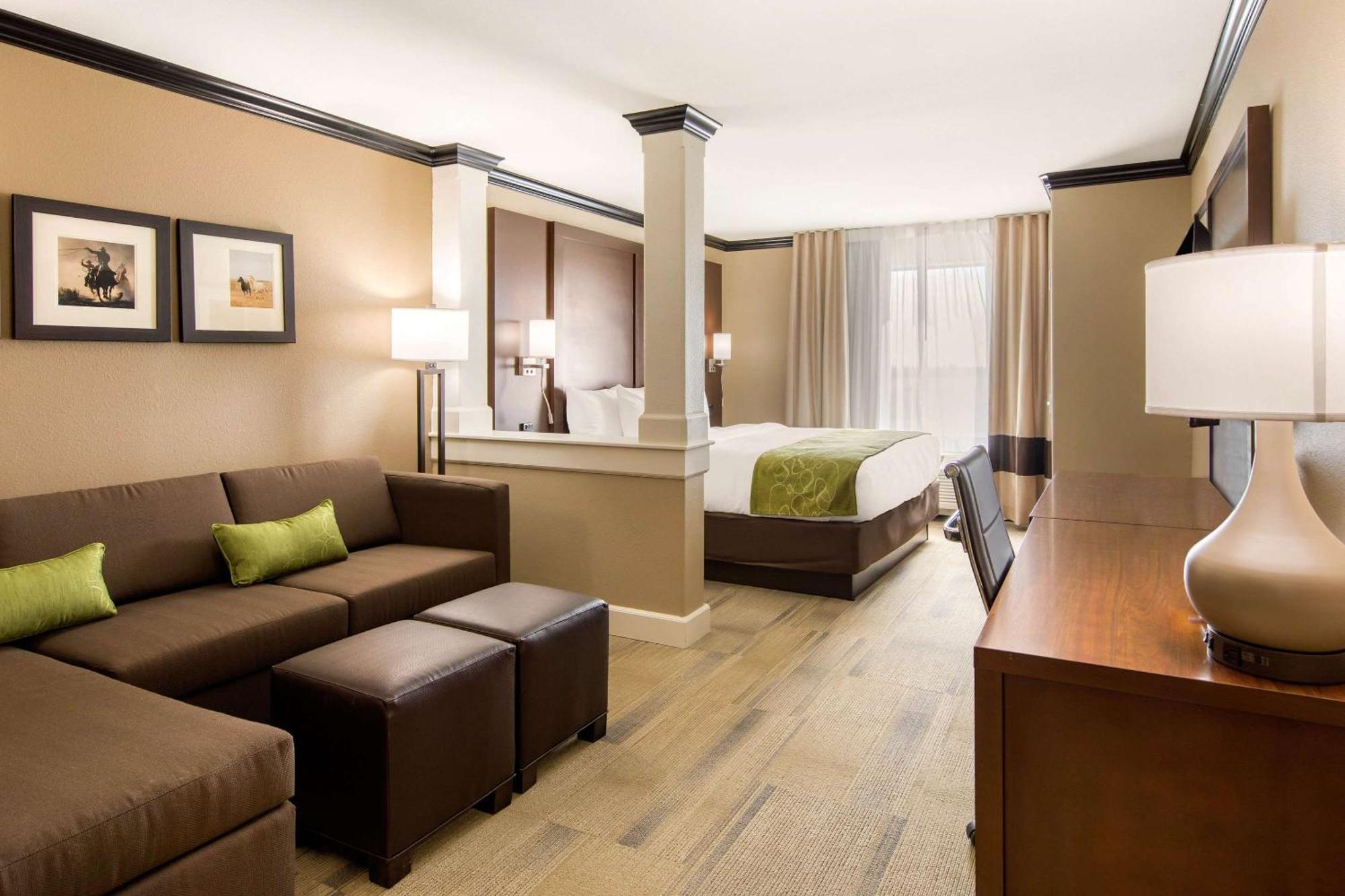 Comfort Suites Liberal Kültér fotó